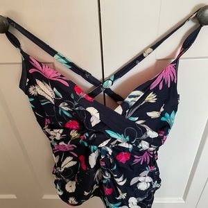 COPY - Tankini Bathing suit top